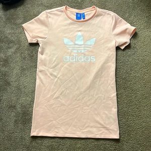 Adidas- Logo T-Shirt Shirt - ADULTXS- Light Pink
